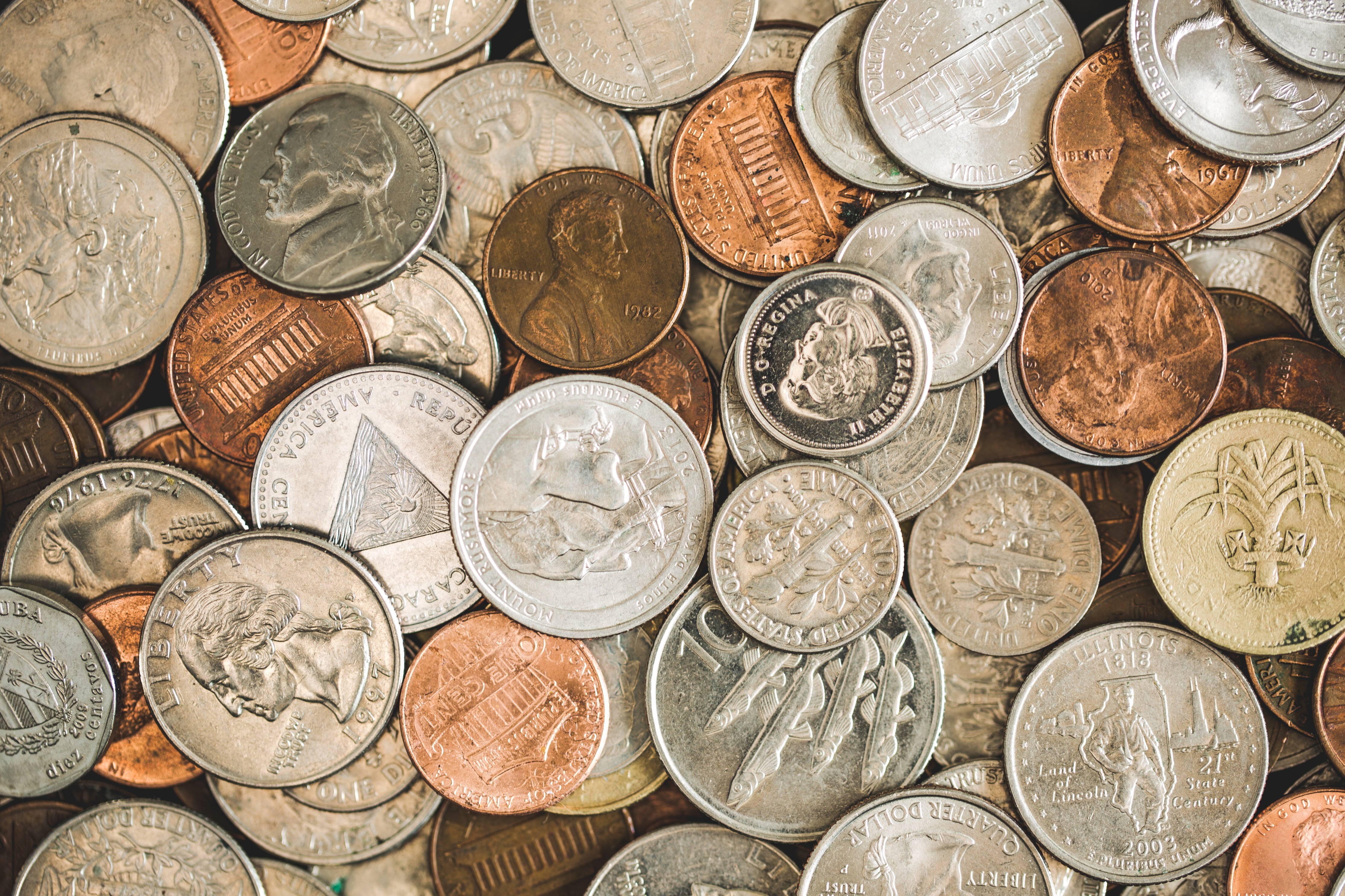 coins-spread-out-pile